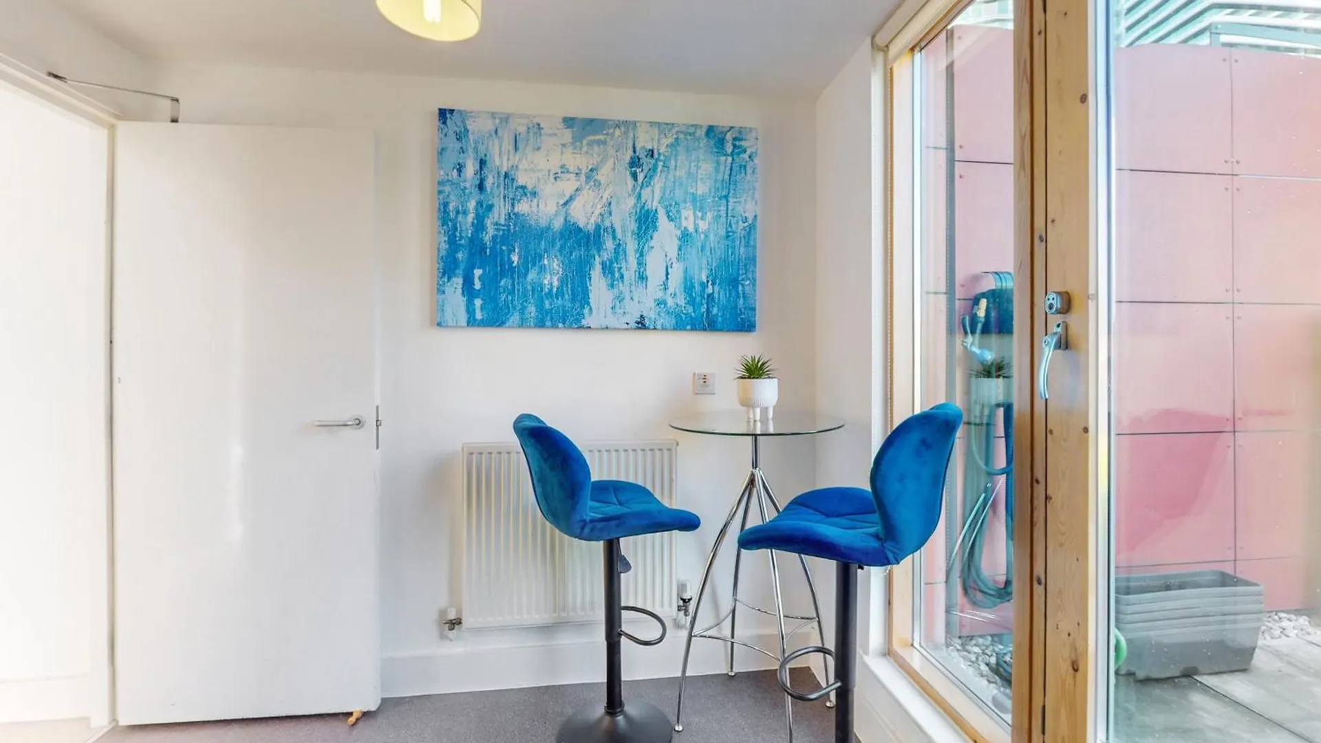 Stylish 2Bed Penthouse With Private Roof Top Terrace In Canary Wharf London 0*,